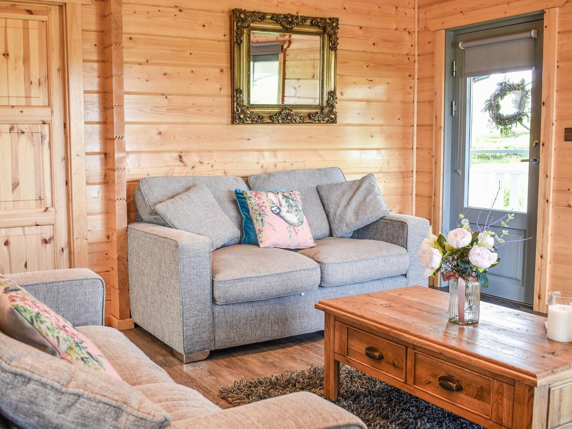 Pine Lodge - Uk30007 Lindal in Furness ภายนอก รูปภาพ